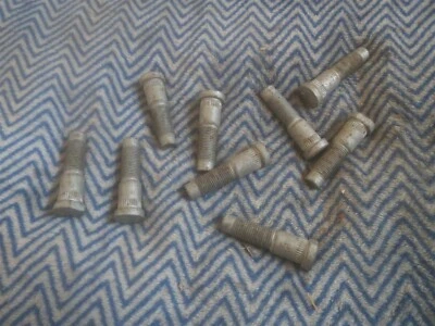 Ford Crown Victoria Lincoln Town Car 1991-1997 tacos de rueda 9X nuevos de lote Foto 1 de 4