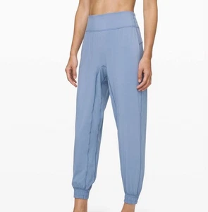 Lululemon Pants Women's Blue 8 Sun Setter Jogger Pant Tempest Blue Lightweight - Picture 1 of 9