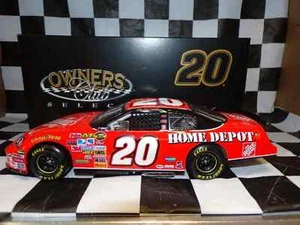 Tony Stewart #20 Home Depot 2007 Motorsports Authentics Owner Club Select 1:24 - Picture 1 of 5