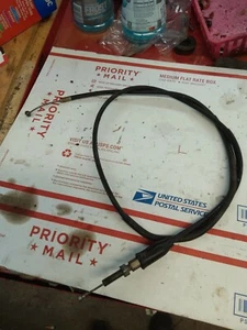 Suzuki GS450L 1980. Cable embrague  - Imagen 1 de 1