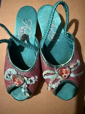 Sapatos Disney Ariel para meninas tamanho 11/12 - Imagem 1 de 4