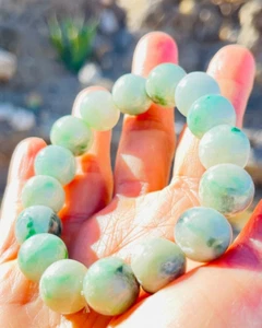 Green Type A Burmese Jadeite Beaded Adjustable Bracelet - Authentic Natural Jade - Picture 1 of 11