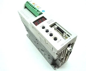 Mitsubishi  MR-C10A  Servo Drive   100 Watt   115 VAC - Picture 1 of 1