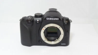Samsung NX11 14.6MP Digital Camera Body 3-in AMOLED VGA Display (EV-NX11ZZBABSG) - Image 1 of 2