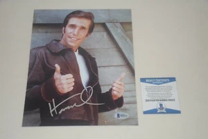 HENRY WINKLER SIGNED AUTOGRAPHED 8x10 PHOTO BAS COA H56213 happy days fonz - Picture 1 of 2