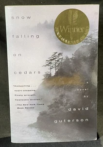 Snow Falling on Cedars  By David Guterson Suspense Beachread Paperback 1995 - Picture 1 of 11