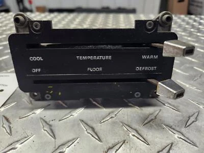 Управление обогревателем приборной панели подходит для 72 Ford Torino без переменного тока  - Изображение 1 из 3