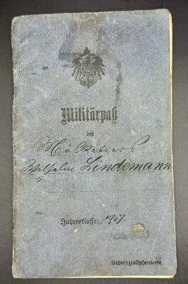 WWI German Army Militärpass Militarpass - Wounded - Shot Through Hand in France - Image 1 of 4