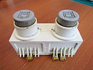 🔥 SQUARE D 2 SPEED PUSH BUTTON OPERATOR 120/240VAC 30/15 MAKE 9001 SKRU-2 SER D - Picture 1 of 8