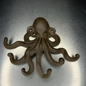 Rustic Cast Iron Nautical Sea Octopus Cthulhu 6 Pegs Tentacles Wall Hook Decor - Picture 1 of 6