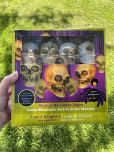 Gemmy 10 Skull Musical Blinking String Lights Plays Halloween Theme Song - Picture 1 of 7
