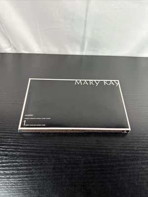 PALETA PRO Mary Kay Negra Sin Rellenar Nueva en Caja Magnética Personalizable Grande Compacta Foto 1 de 2