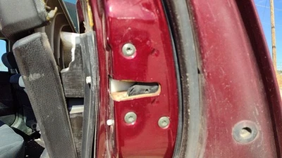 04-12 Mitsubishi Galant Pasajero Puerta Trasera Derecha Pestillo Con Varillas/Cables Traseros Foto 1 de 2