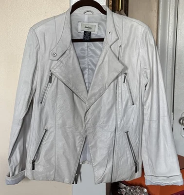 Jaqueta de couro branca feminina Neiman Marcus tamanho M  - Imagem 1 de 4