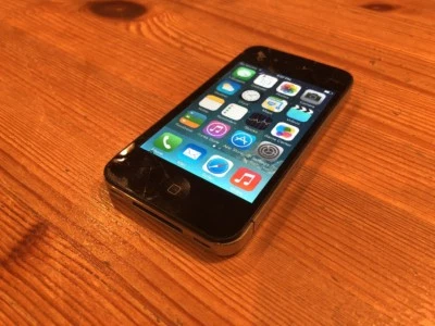 Apple iPhone 4 - 16 GB (MC603LL/A) AT&T | Black | A1332 T-Mobile UNLOCKED - Image 1 of 4