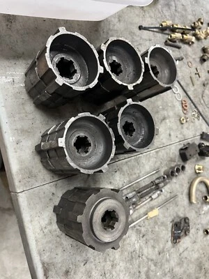 Porsche 911. 901 TRANS 901 302 401 02 Manguito guía 1ª marcha 1965-1971  Foto 1 de 3