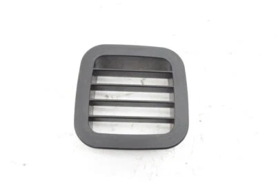 1995-1996 Nissan 240SX S14 Zenki Driver Left Side Dash Vent 68421 65F00  - Image 1 of 4