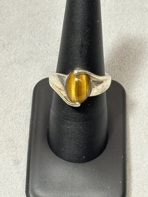 Tiger's Eye 925 Silver Ring w/ 2 side stones size 8 Made In China - Image 1 of 4