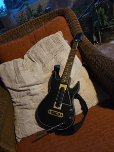 Guitar Hero Power Wireless Guitar Xbox One Activision - Picture 1 of 6