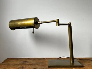Vintage schwere Schwenkarm Messing Tisch Schreibtischlampe Unikat, zum Restaurieren - Bild 1 von 19