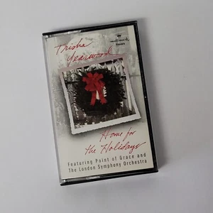 Trisha Yearwood Home for the Holidays Cassette Tape Hallmark Presents Christmas - Picture 1 of 7