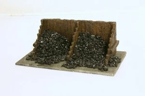 Hand painted resin cast O gauge 2 bay coal staithe/bunker. Model railway. - Picture 1 of 4