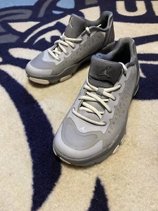 Jordan Dominate Pro 2 BG 644827 Wolf Gray/White/Cool Gray Aktiv Fitnessschuhe 6,5 Jahre - Bild 1 von 12