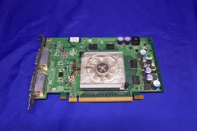 Nvidia Quadro FX 550 128MB GDDR3 PCIe Dual DVI Graphics Card 30 day DOA - Image 1 of 3