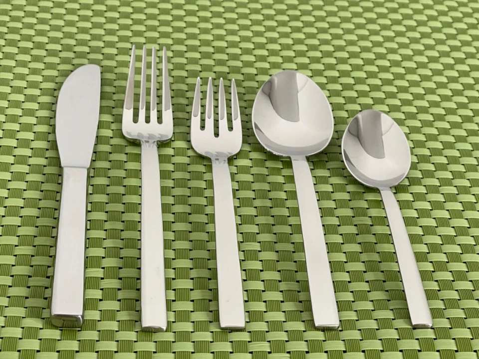 WMF Cromargan MIAMI Stainless Glossy 18/10 NEW Choice Flatware B21N - Image 1 of 1