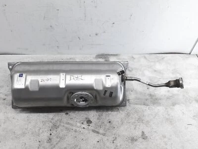 2018-2020 梅赛德斯-奔驰 Slc43 Amg 燃气油箱带填充颈 172-470-02-00 — 第 1/4 张图片