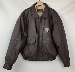 Chaqueta Bomber Sin Marca Cuero Marrón Cuello Cremallera Bolsillos Logo Forrado Talla XL - Imagen 1 de 16