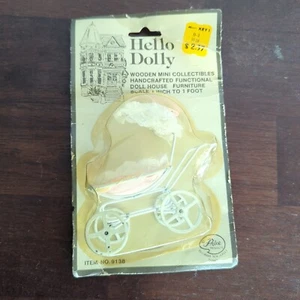 Vintage Price Imports Puppenhaus Hello Dolly Miniatur Kinderwagen - Bild 1 von 3