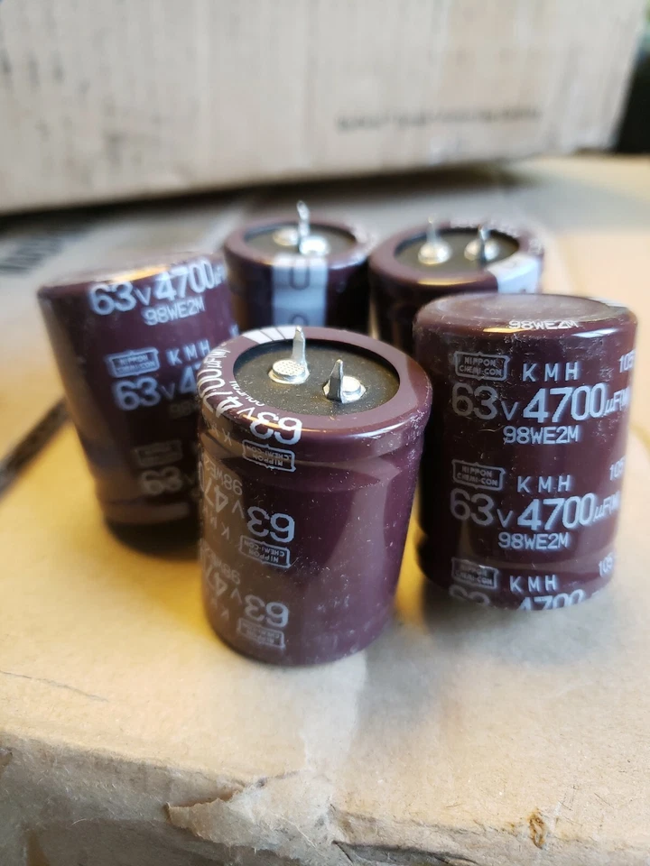 UNITED CHEMI-CON (5 PC LOT) Aluminum Electrolytic Capacitors - Snap In 4700uF 63 Volt
