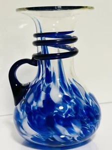 Brocca con manico a spirale cobalto applicato in vetro soffiato a mano vaso 4,5" - Foto 1 di 7