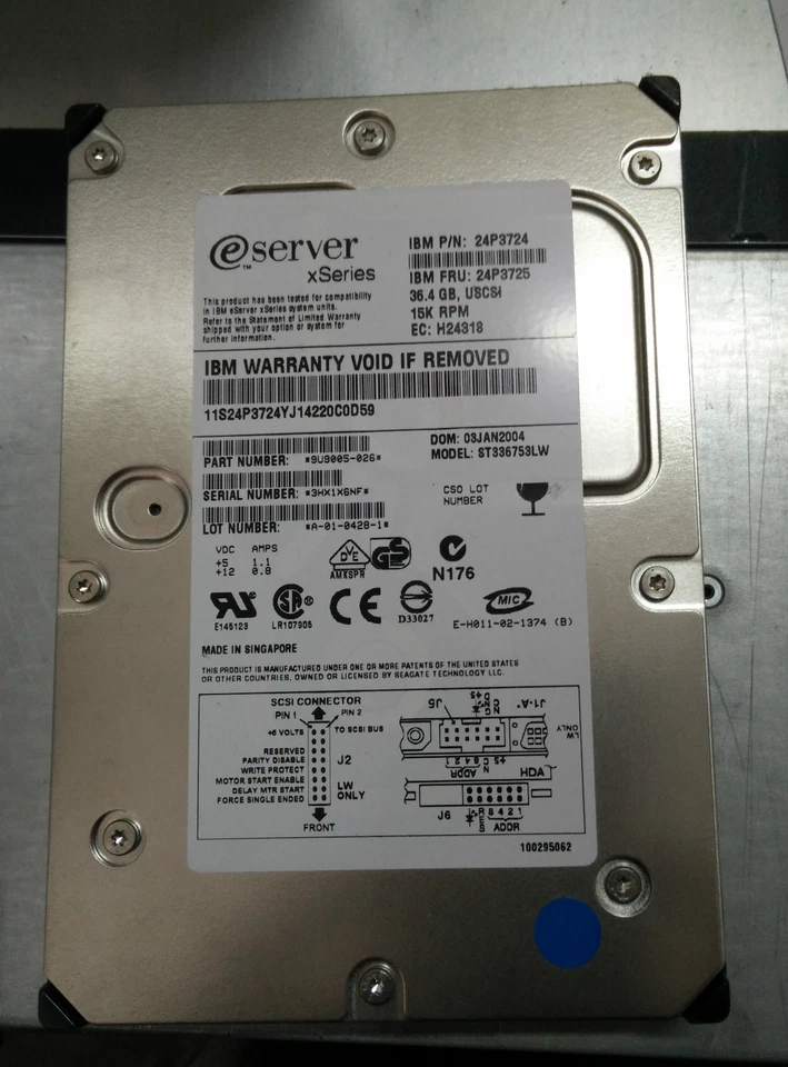 IBM 24P3725 24P3724 36.4GB 15K RPM 68-Pin SCSI Hard Disk Drive  - Image 1 of 1
