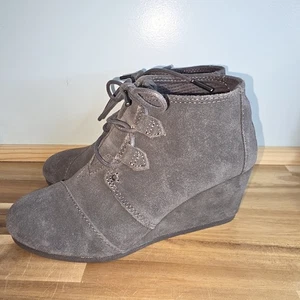 Stivaletti Toms donna 6 desert zeppa grigio scamosciato stringati punta tonda - Foto 1 di 6