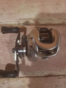 New Without Box Bass Pro Shops Extreme Baitcast Reel - EMX10SHA Right Hand - Picture 1 of 17