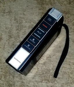Vintage Sanyo Compact Cassette Tape Recorder M 1001 M1001 Mini Player - Picture 1 of 6
