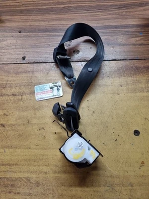 Ford Ranger PX Series1 Left Rear Seat belt Only Dual Cab 06/2011-06/2015 - image 1 of 4