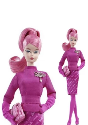 Muñeca Silkstone Orgullosamente Rosa, 60 Aniversario Rosa En Tejido de Fábrica  Foto 1 de 4