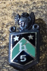 UNIQUE SHEILD TIE TAC OR LAPEL PIN - Picture 1 of 2