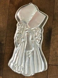 Muñeca Wilton 1975 vintage molde acebo molde - Imagen 1 de 2