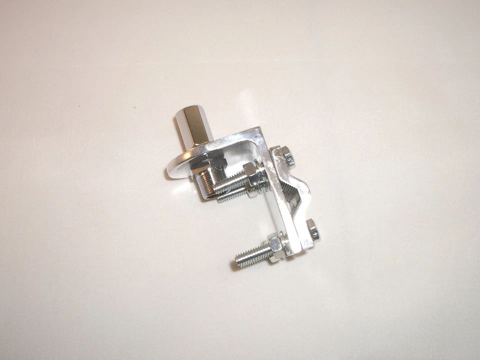 OPEK AM-302S ANTENNA MIRROR MOUNT ALUMINUM 3-WAY w/ 3/8-24 SO-239 STUD - image 1 of 1