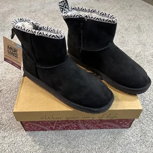 Muk Luks Damenstiefel Größe 10 schwarz Kunstleder Knöchelreißverschluss Winter rutschfest - Bild 1 von 7