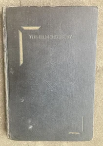 Hausarbeit von 1936 von Ruth Selznick, David Selznick Nichte "Die Filmindustrie - Bild 1 von 9