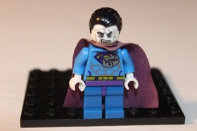 Lego custom minifigure bizarro dc marvel villain similar to 2012 comic con