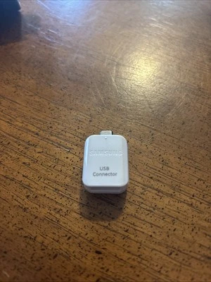 正品三星 USB-C 转 Micro USB 适配器 (GH96-09728A) — 第 1/3 张图片