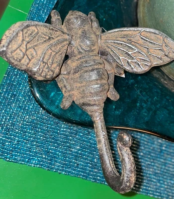 Gancho de pared llave abrigo artesanal artesanal de hierro fundido bEE vintage BUMBLEBEE Foto 1 de 4