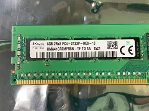 SK HYNIX 8GB 2RX8 PC4-2133P-RE0-10 Server RAM - Picture 1 of 5