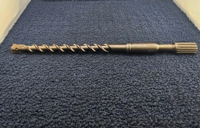 Broca percutora rotativa de vástago spline 5/8" Foto 1 de 4